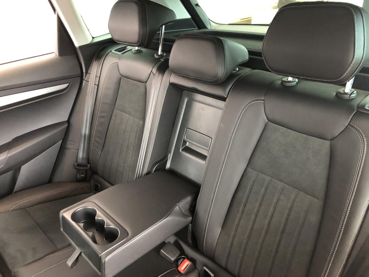 Škoda Karoq салон