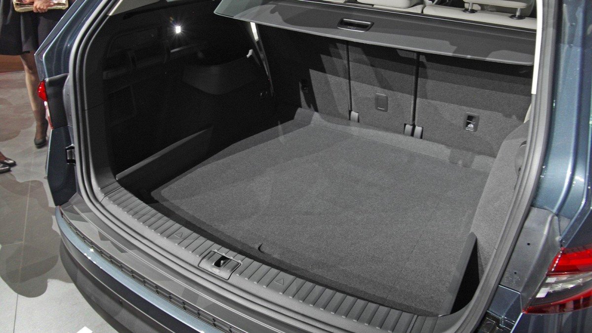 Шкода Кодиак багажник