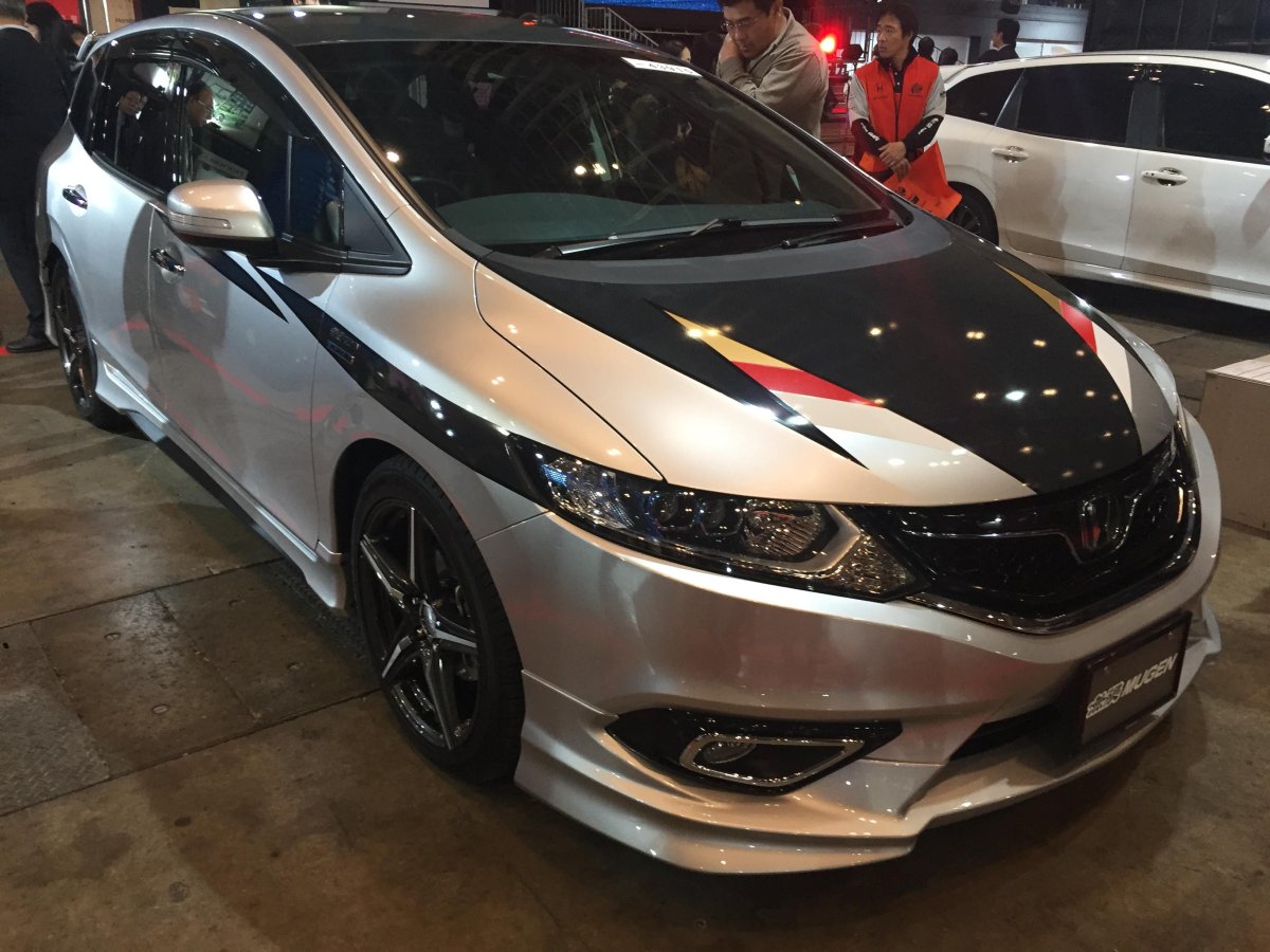 Хонда Джейд гибрид 2015