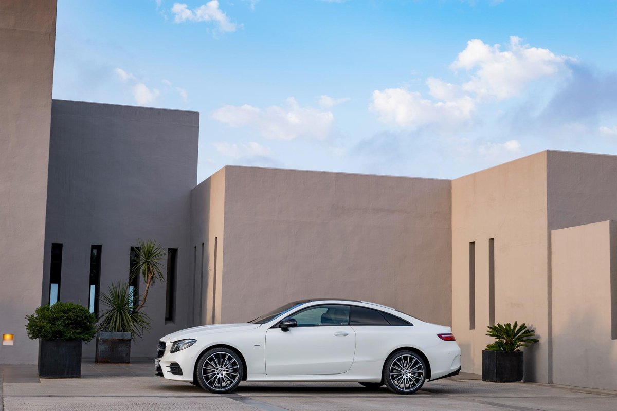 Mercedes Benz e class Coupe