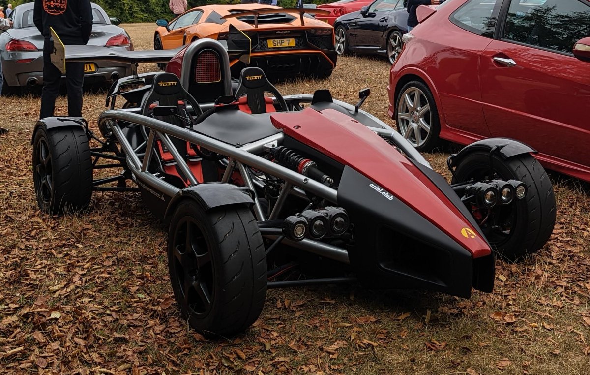 Ariel Atom 1