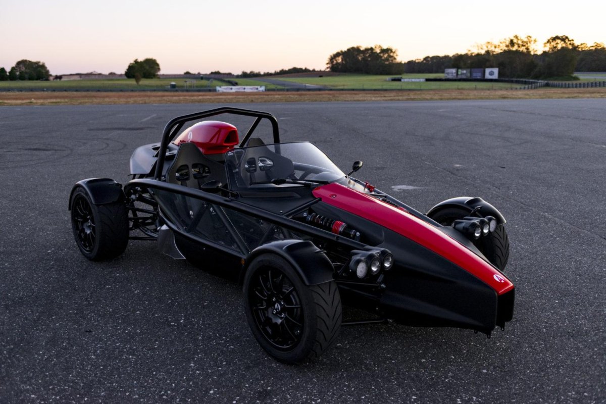 Ariel Atom 2000