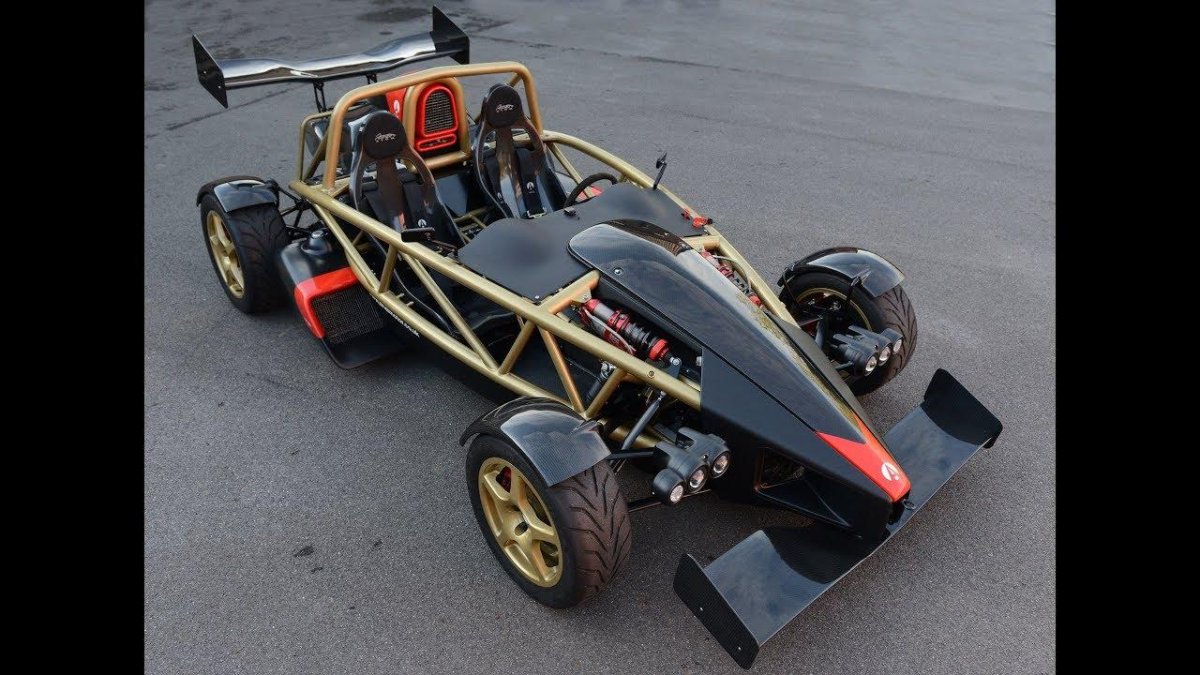 Ariel Atom v8