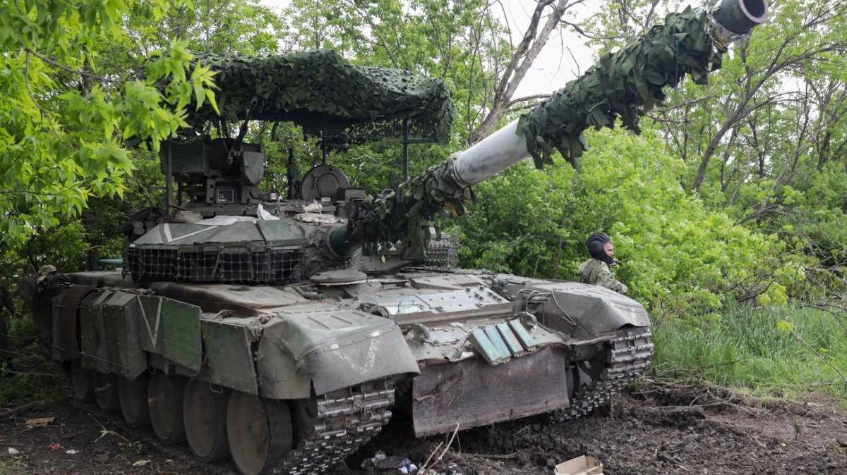 Военные техники