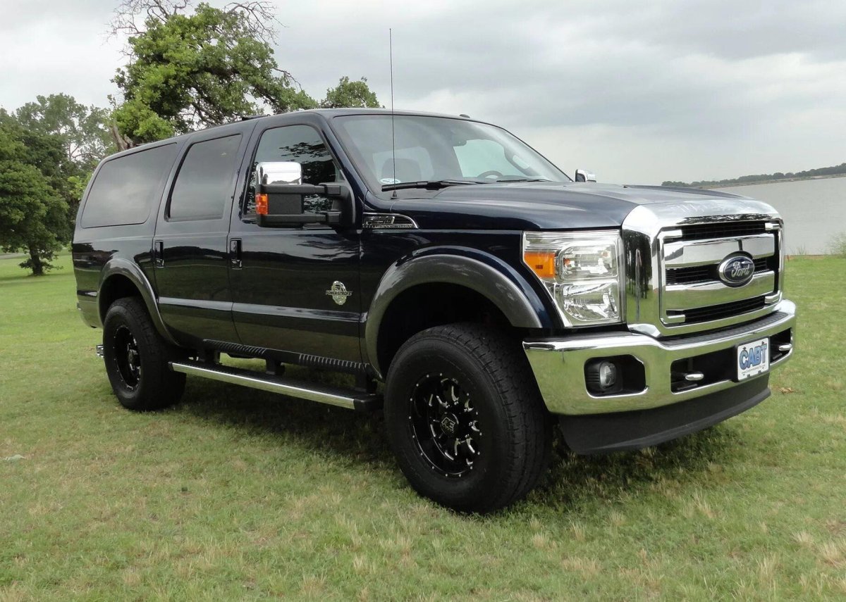 Форд Экскурсион f 650