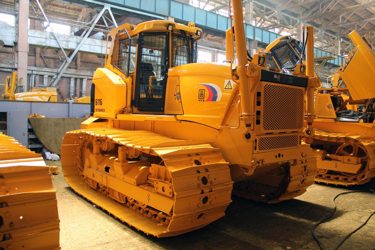 Трактор ЧТЗ-УРАЛТРАК