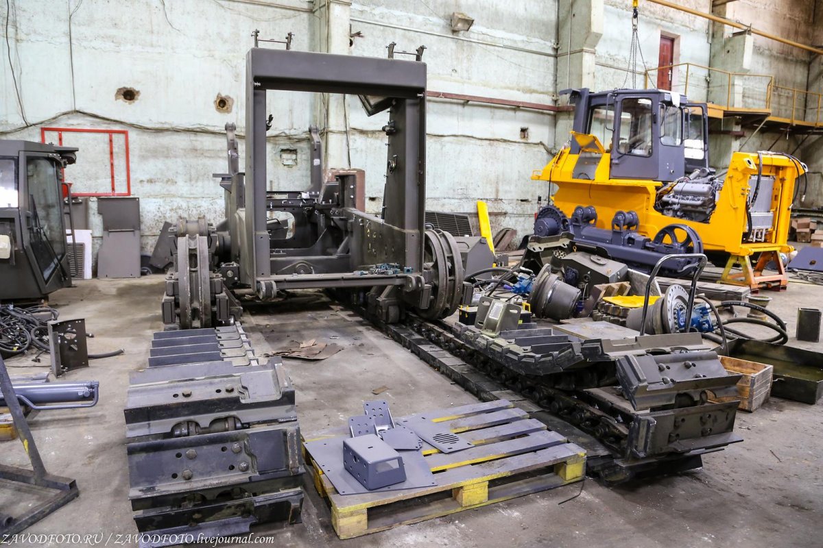 Бульдозер завод