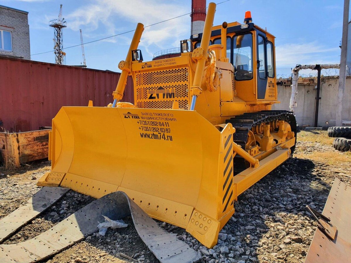 Бульдозер ЧТЗ-б10м.0111-1е