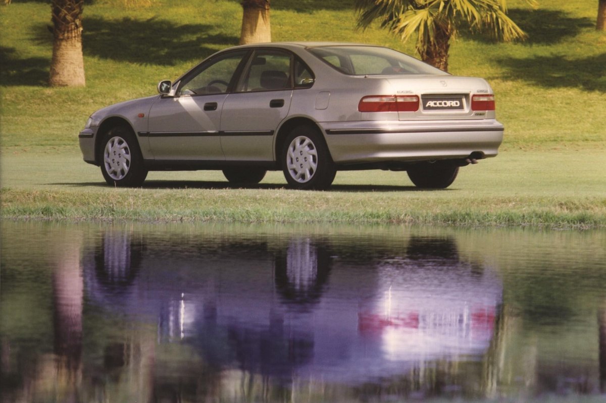 Хонда Аккорд 5 поколения