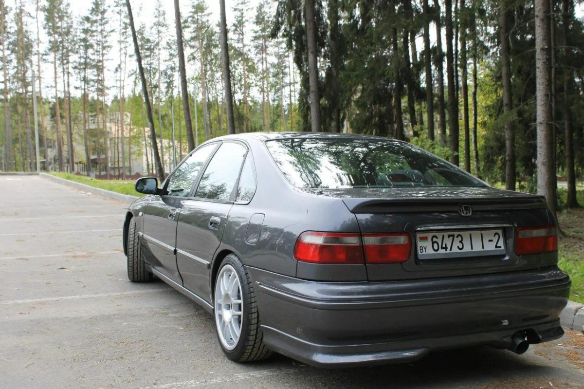 Хонда Аккорд 5 2.2