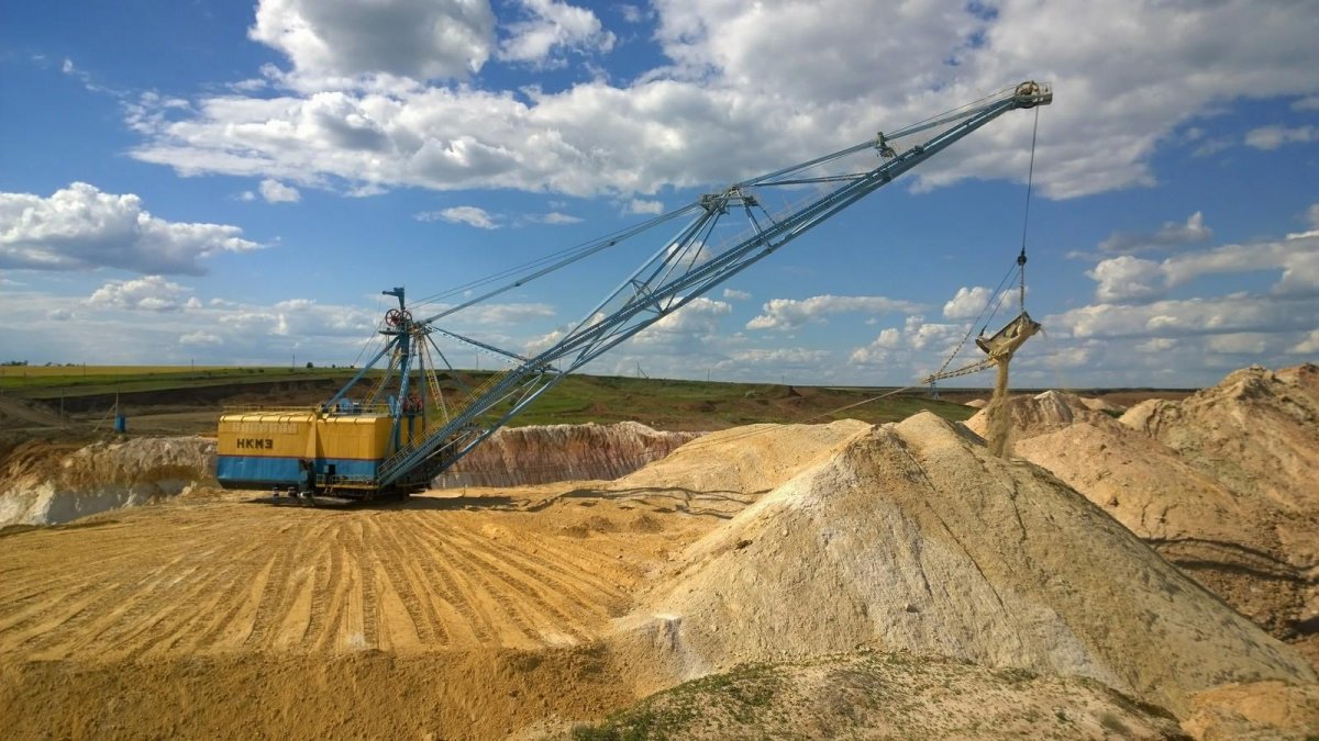 Шагающий экскаватор Эш 10/70