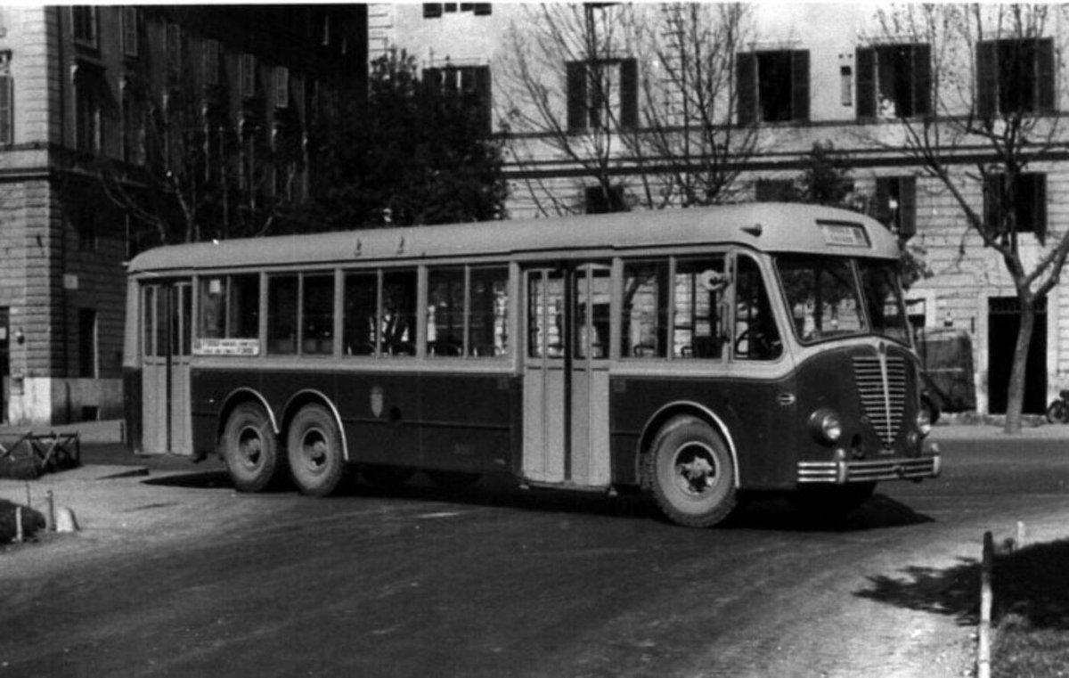 Alfa Romeo автобус