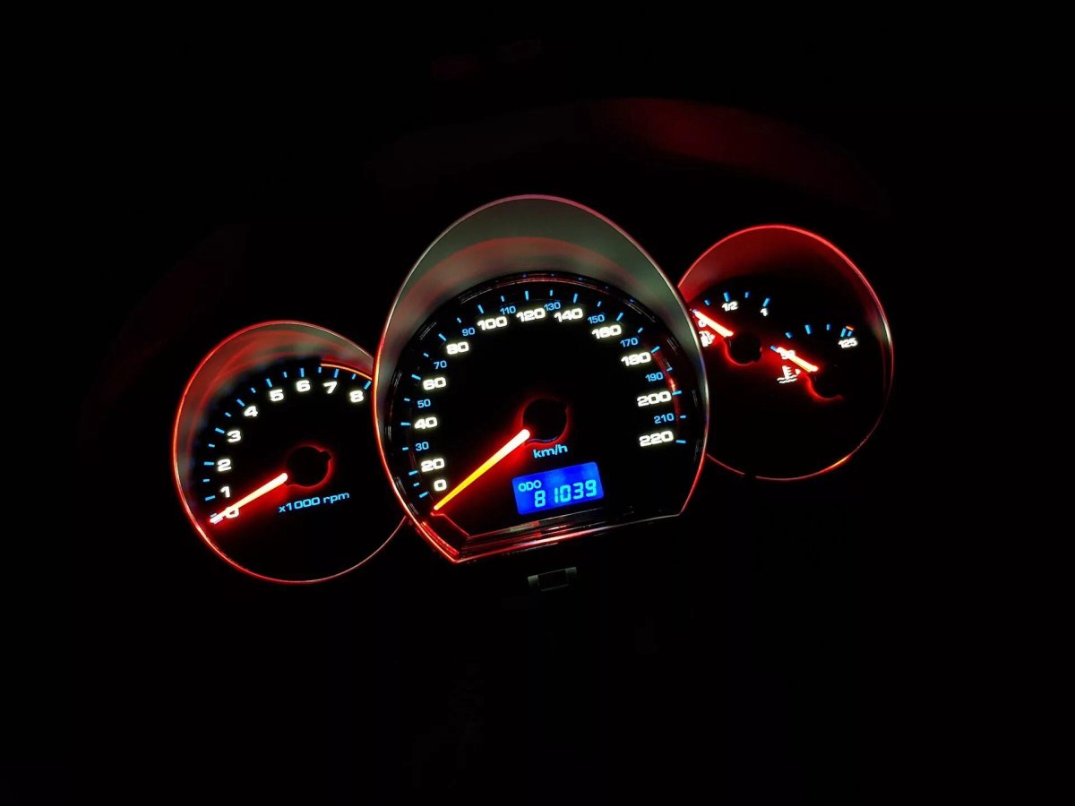 Панель приборов Лачетти седан 1.6