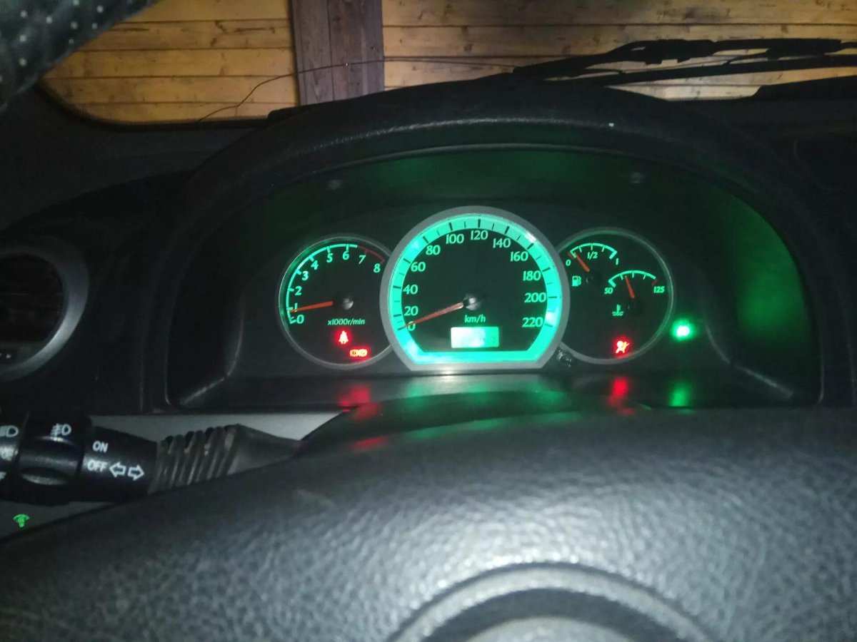 Подсветка приборной панели Шевроле Лачетти
