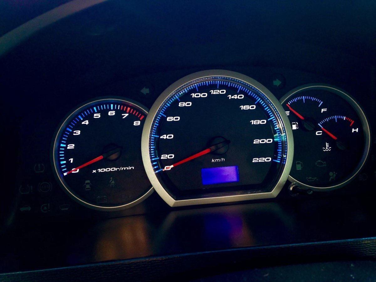 Панель приборов Лачетти седан