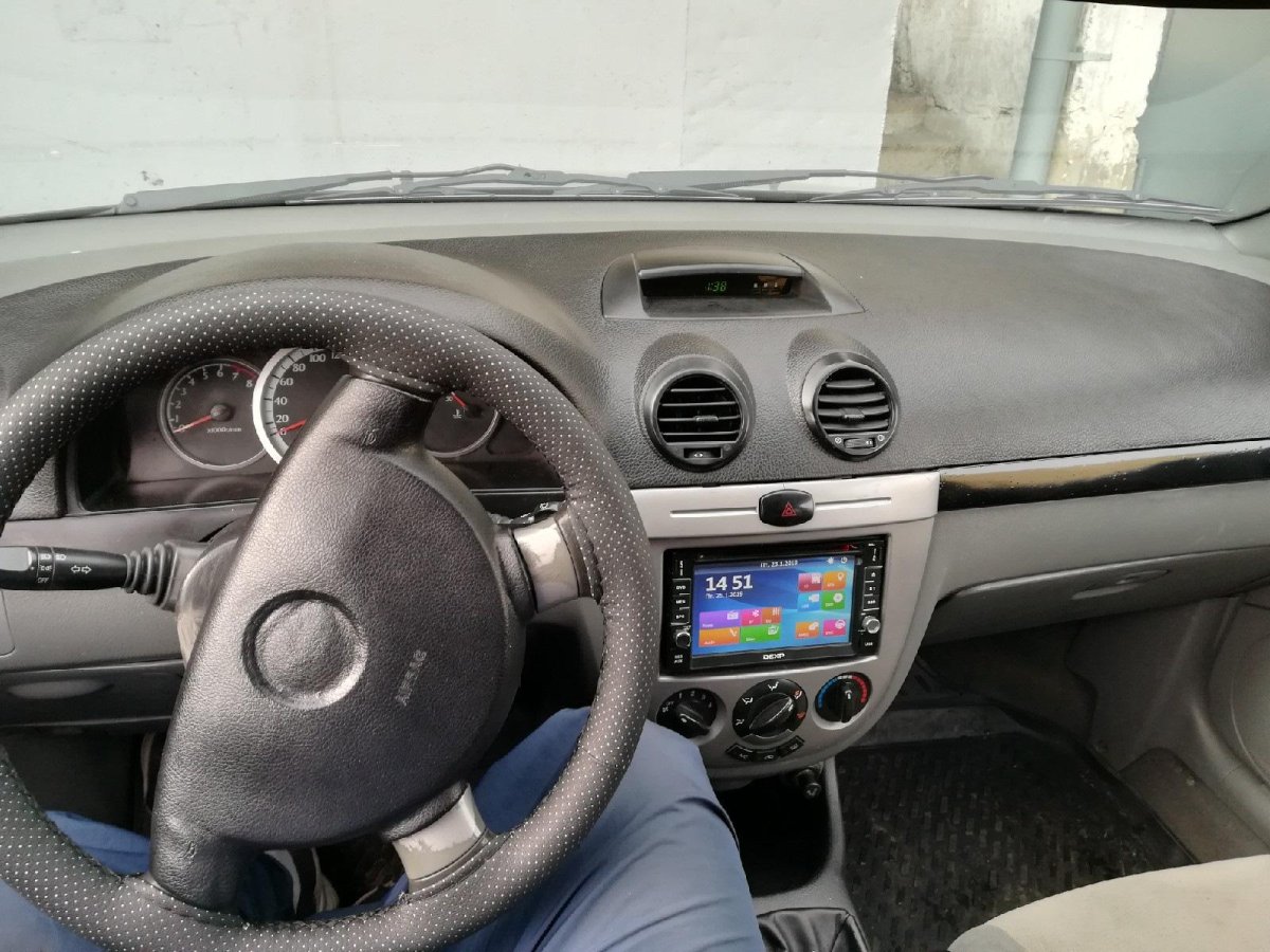 Chevrolet Lacetti торпеда