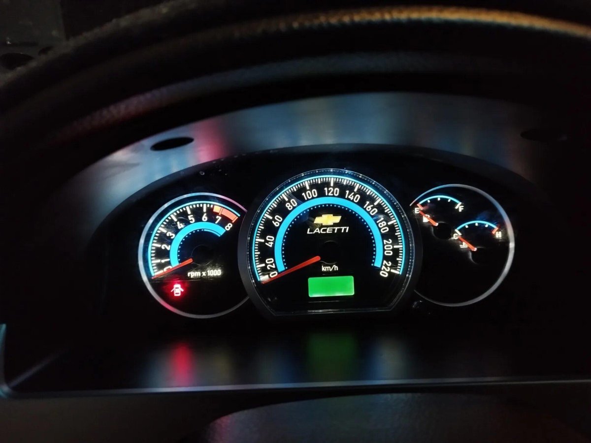 Приборка Шевроле Лачетти