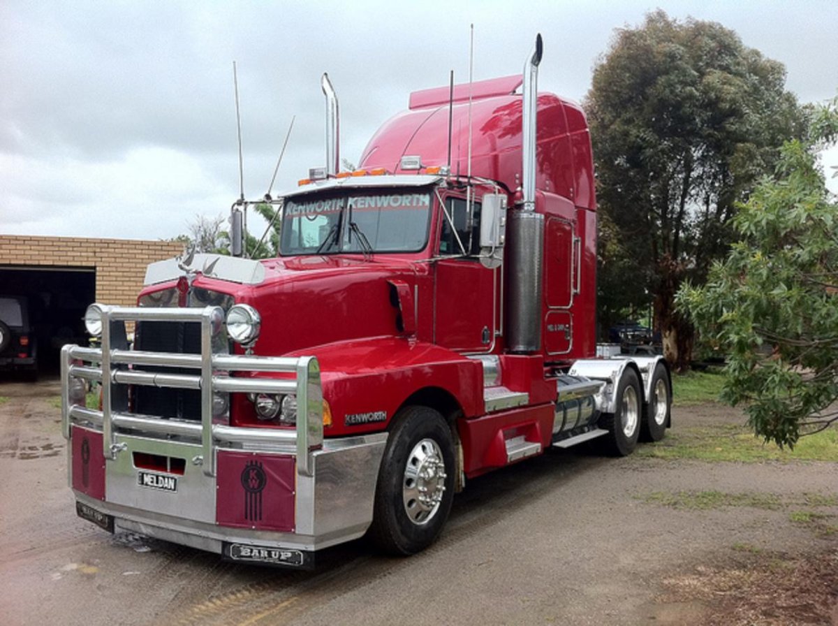Kenworth w600