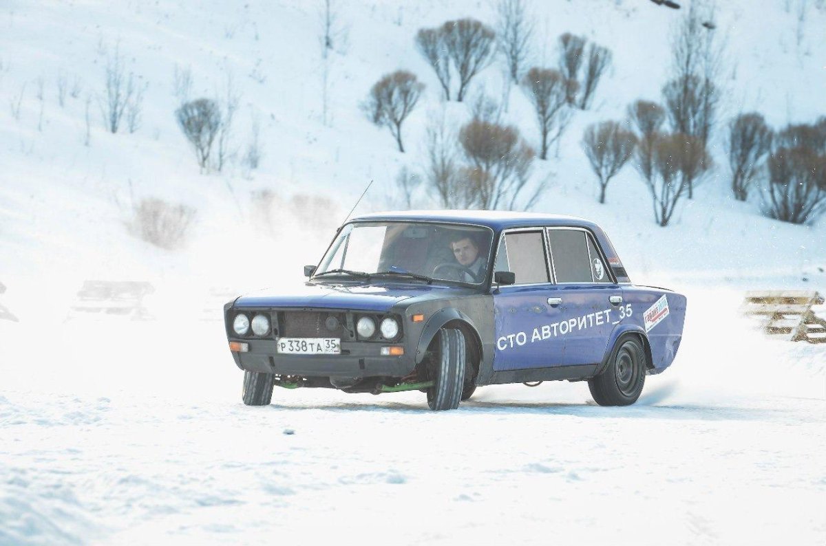 ВАЗ 2107 зимний дрифт корч