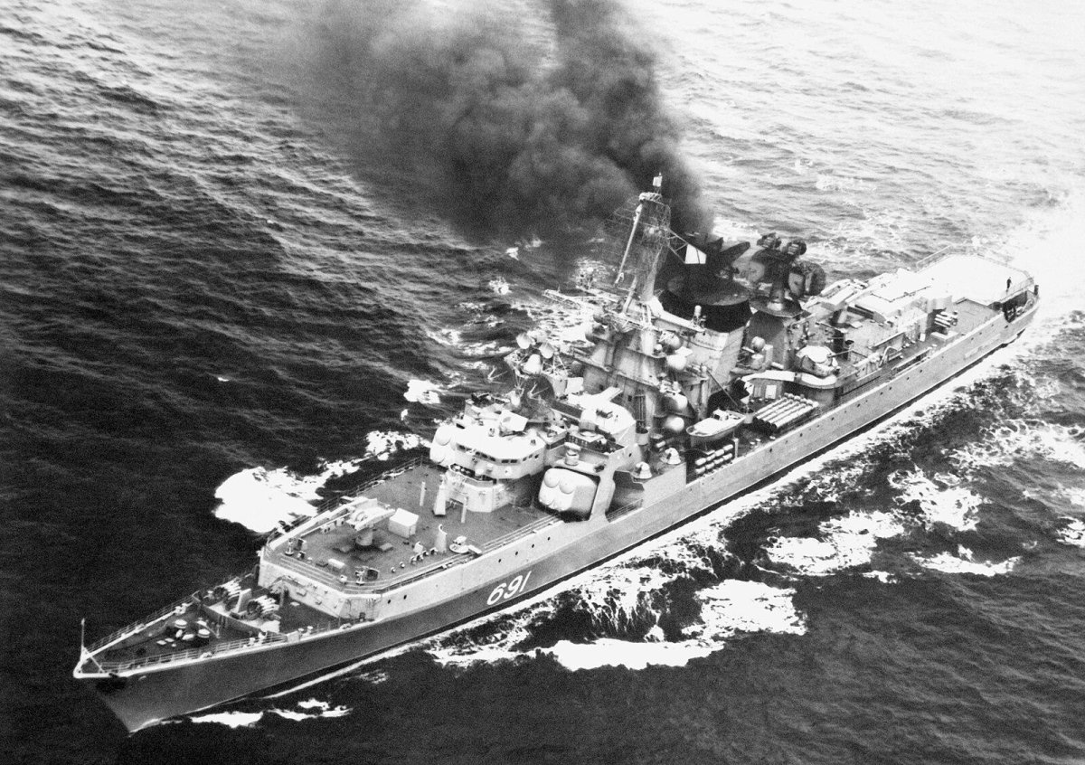 Маршал Тимошенко большой противолодочный корабль