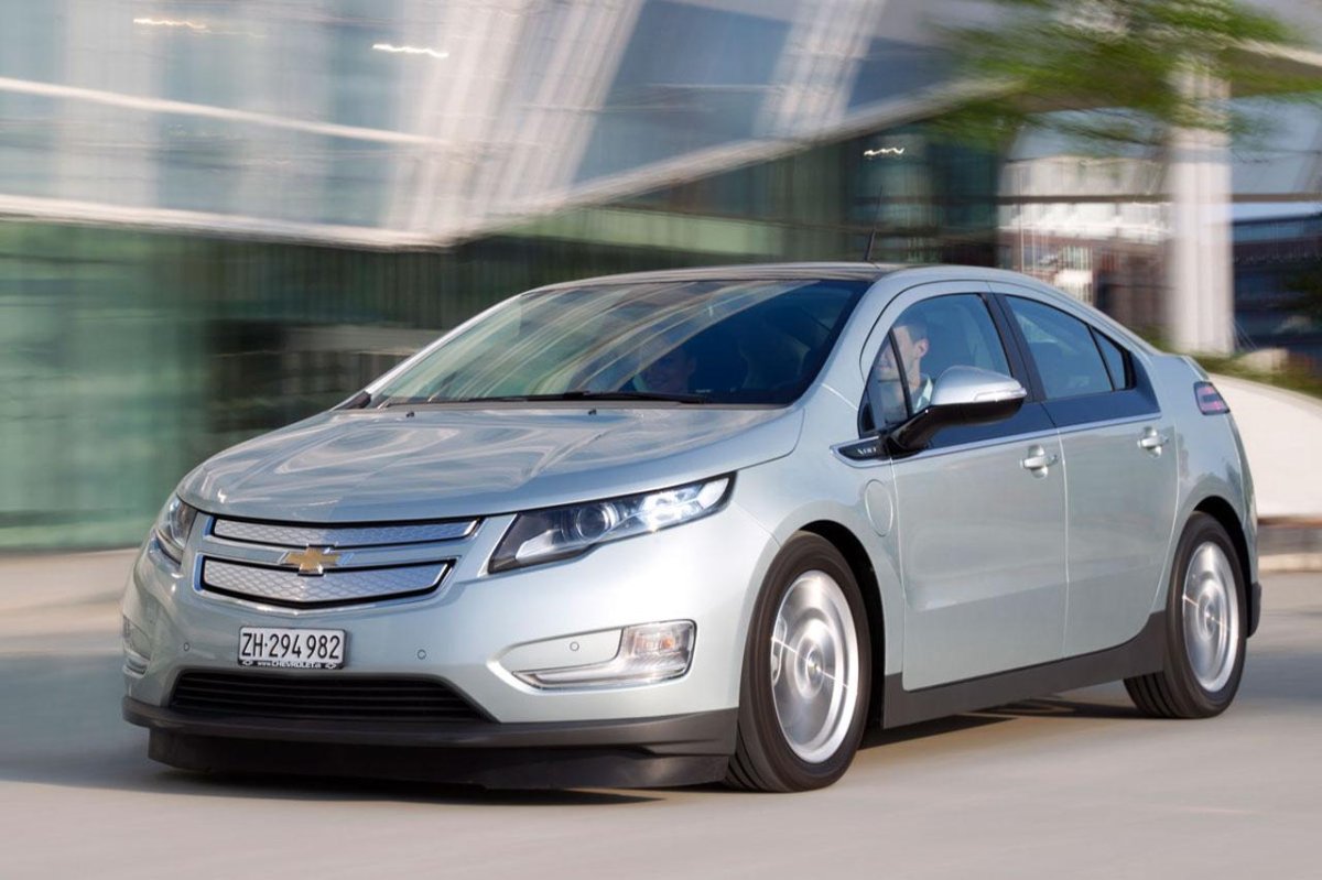 Chevrolet Volt электромобиль