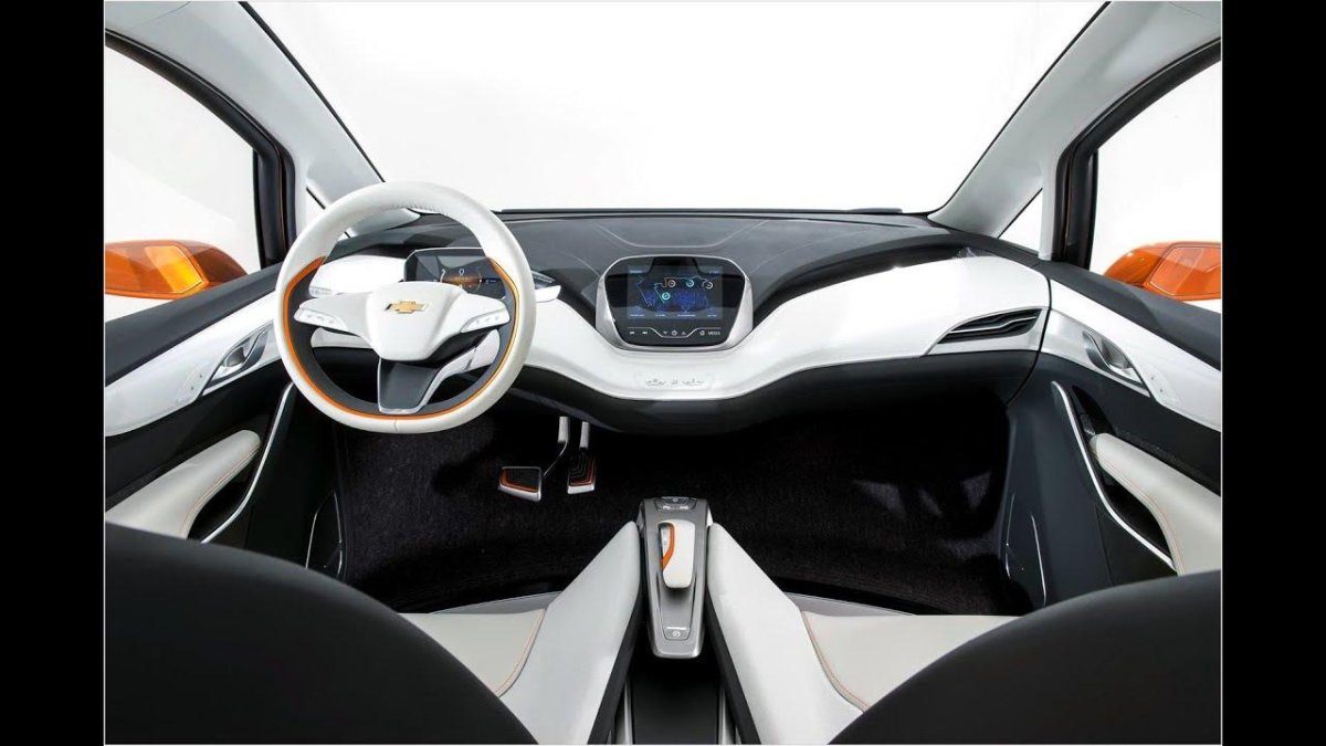 Chevrolet Bolt электромобиль