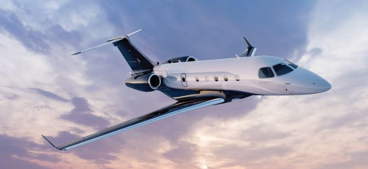 Самолет Legacy 650 Embraer