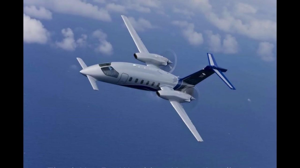Самолет Piaggio p180 Avanti II
