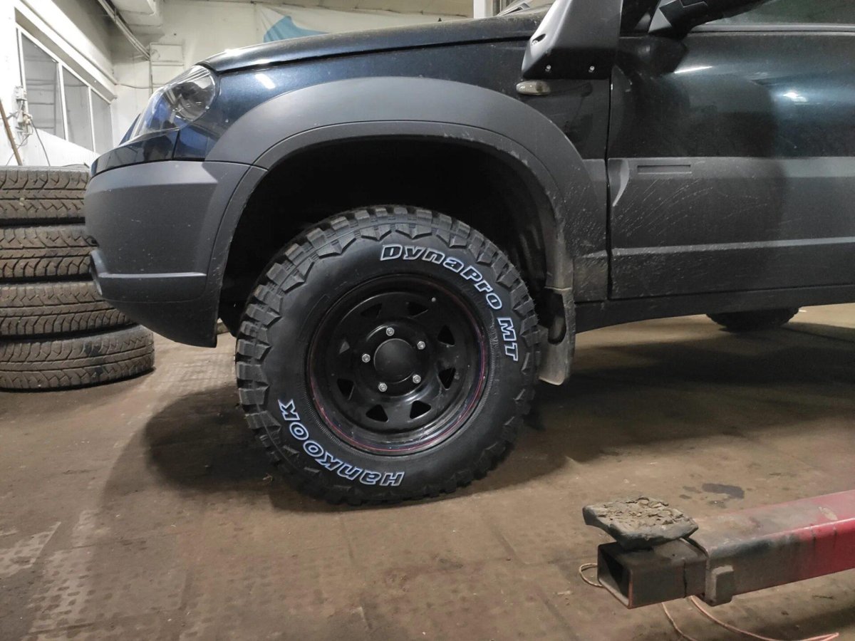 Hankook Dynapro MT rt03 215/75 r15 на ниву