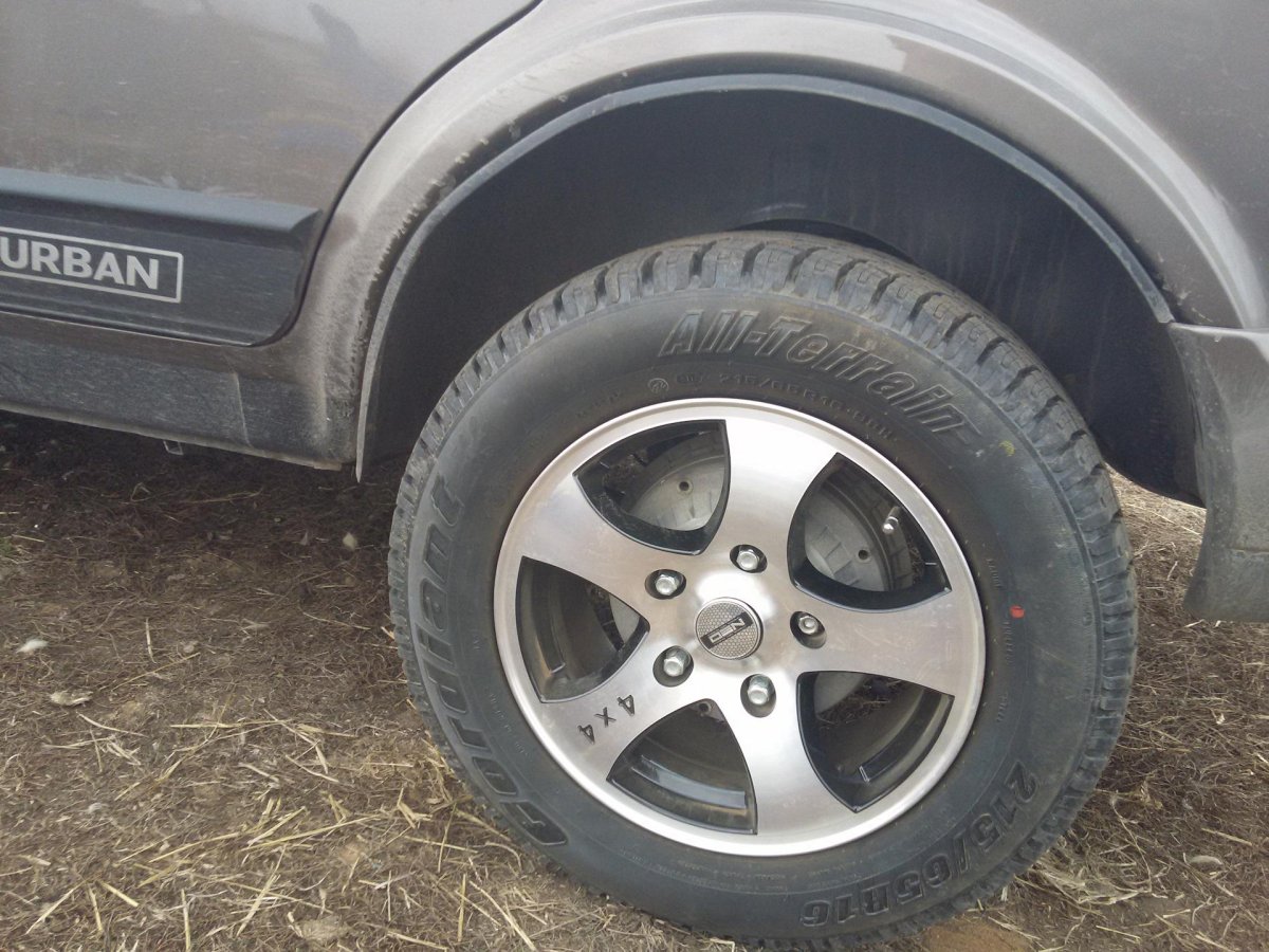 205 55 R16 Шевроле Нива