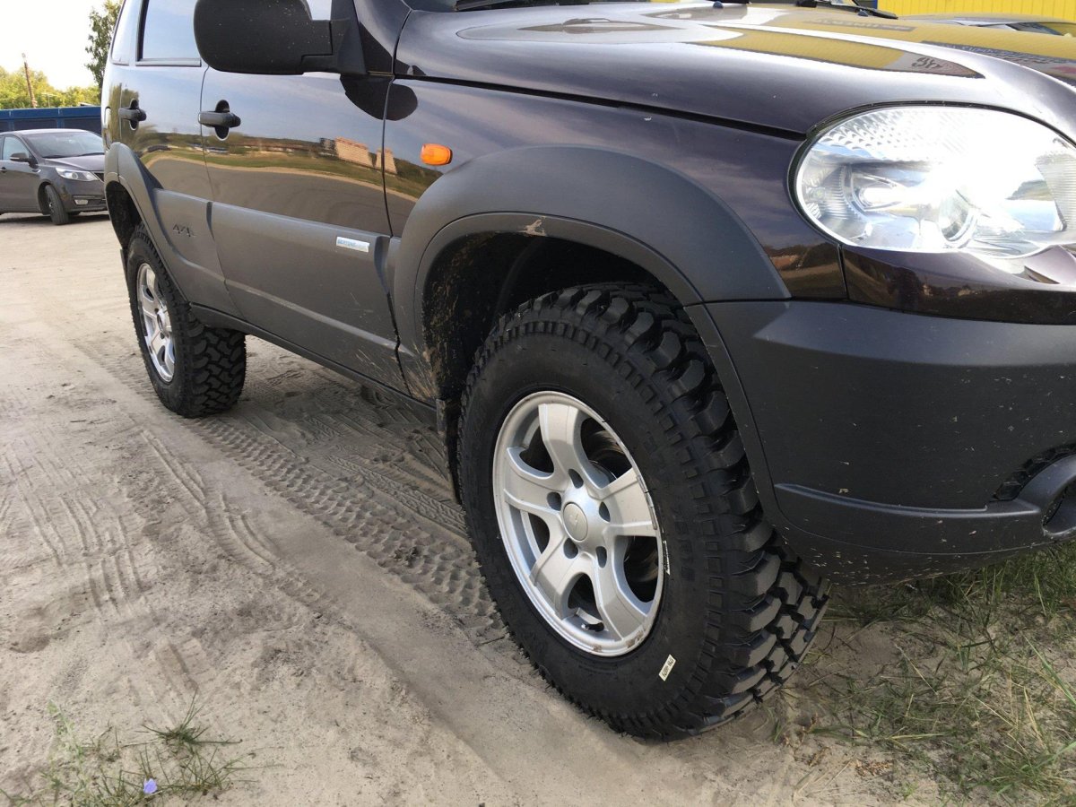 Шевроле Нива r16
