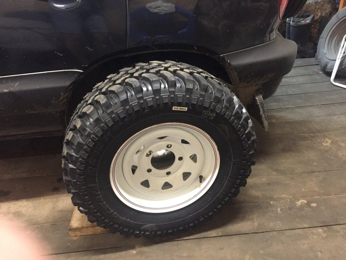 Forward Safari 540 Шевроле Нива