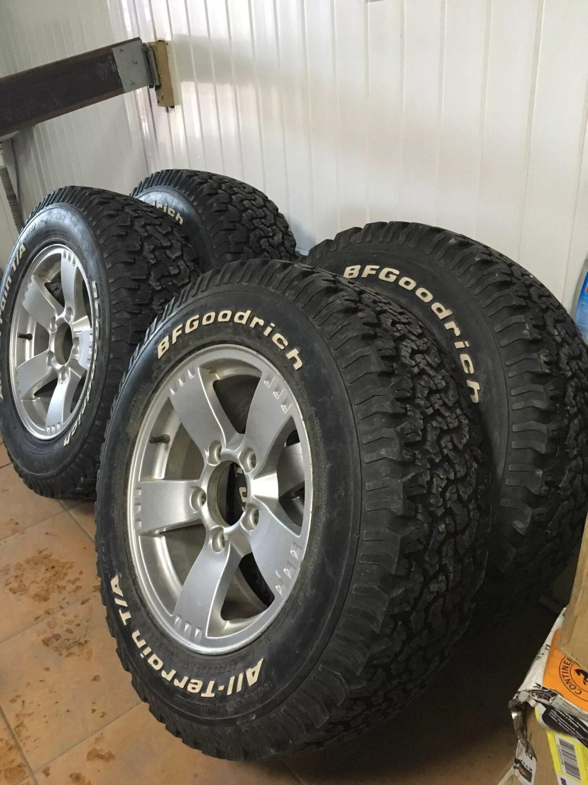 Резина на ниву Шевроле 15 радиус 205 70