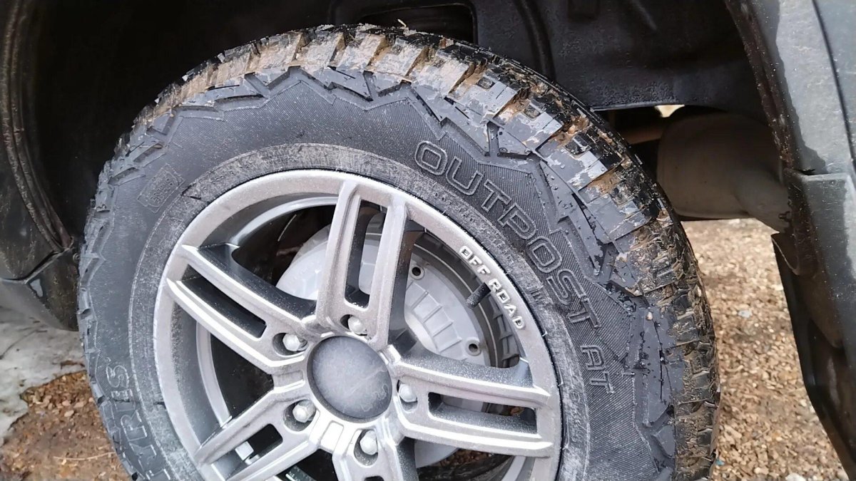 А/Т резина 215/65/16