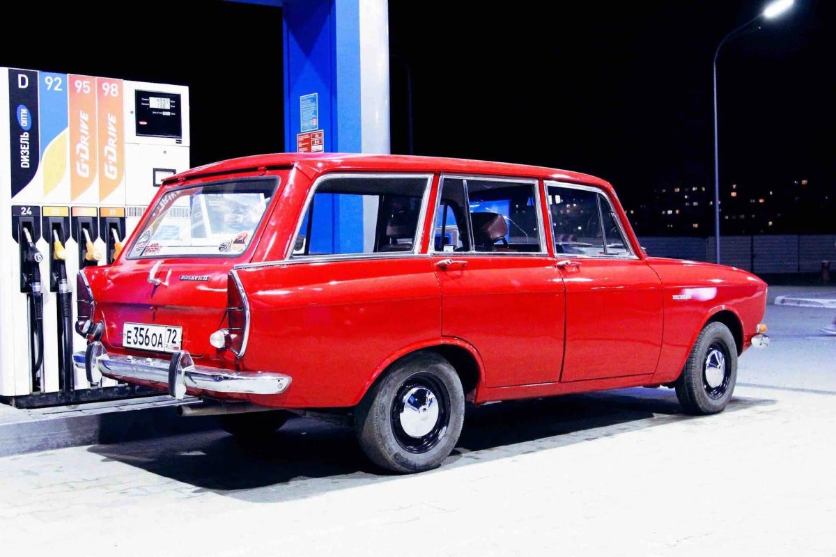 АЗЛК 356 Москвич