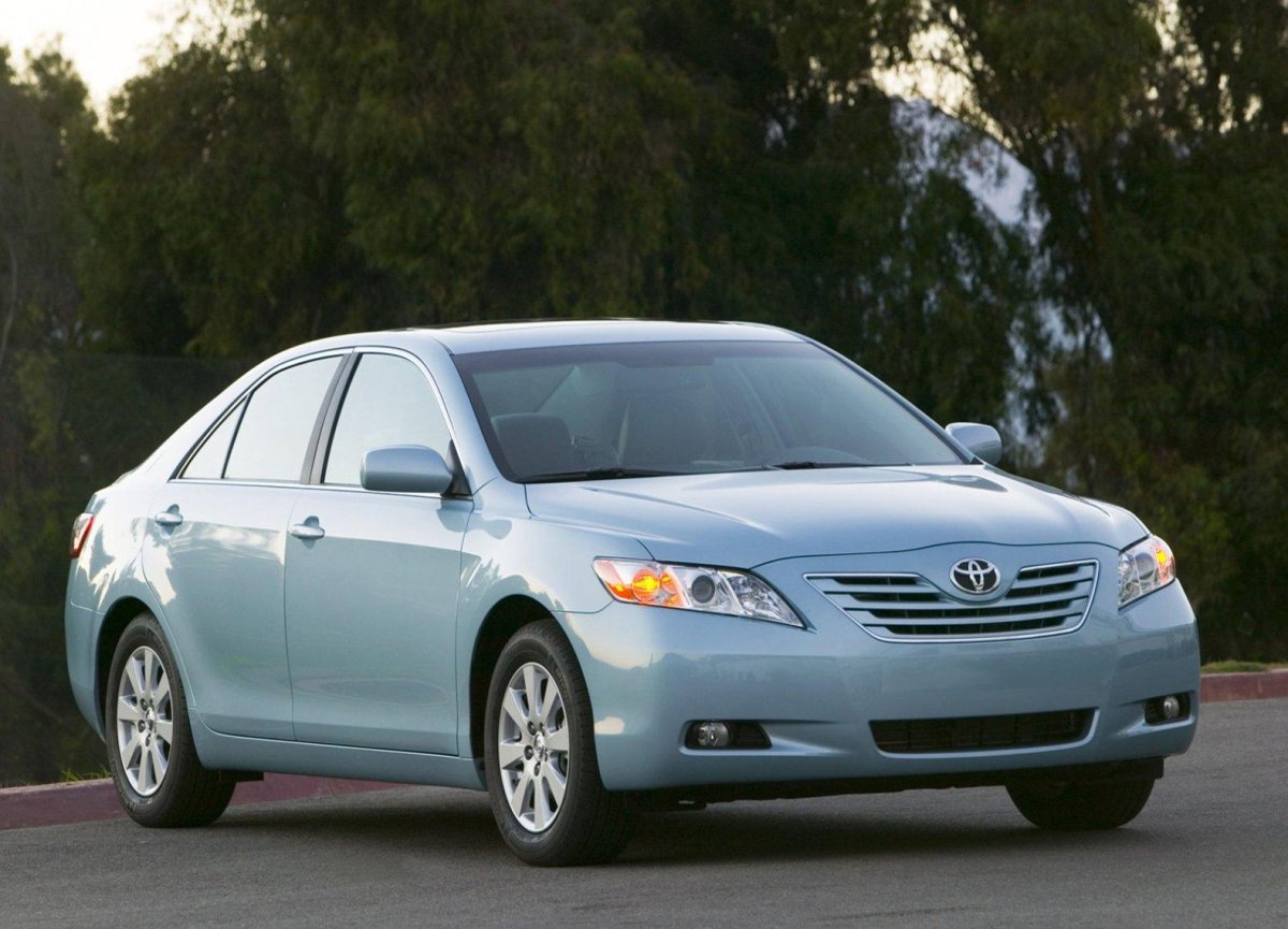 Тойота Камри 6