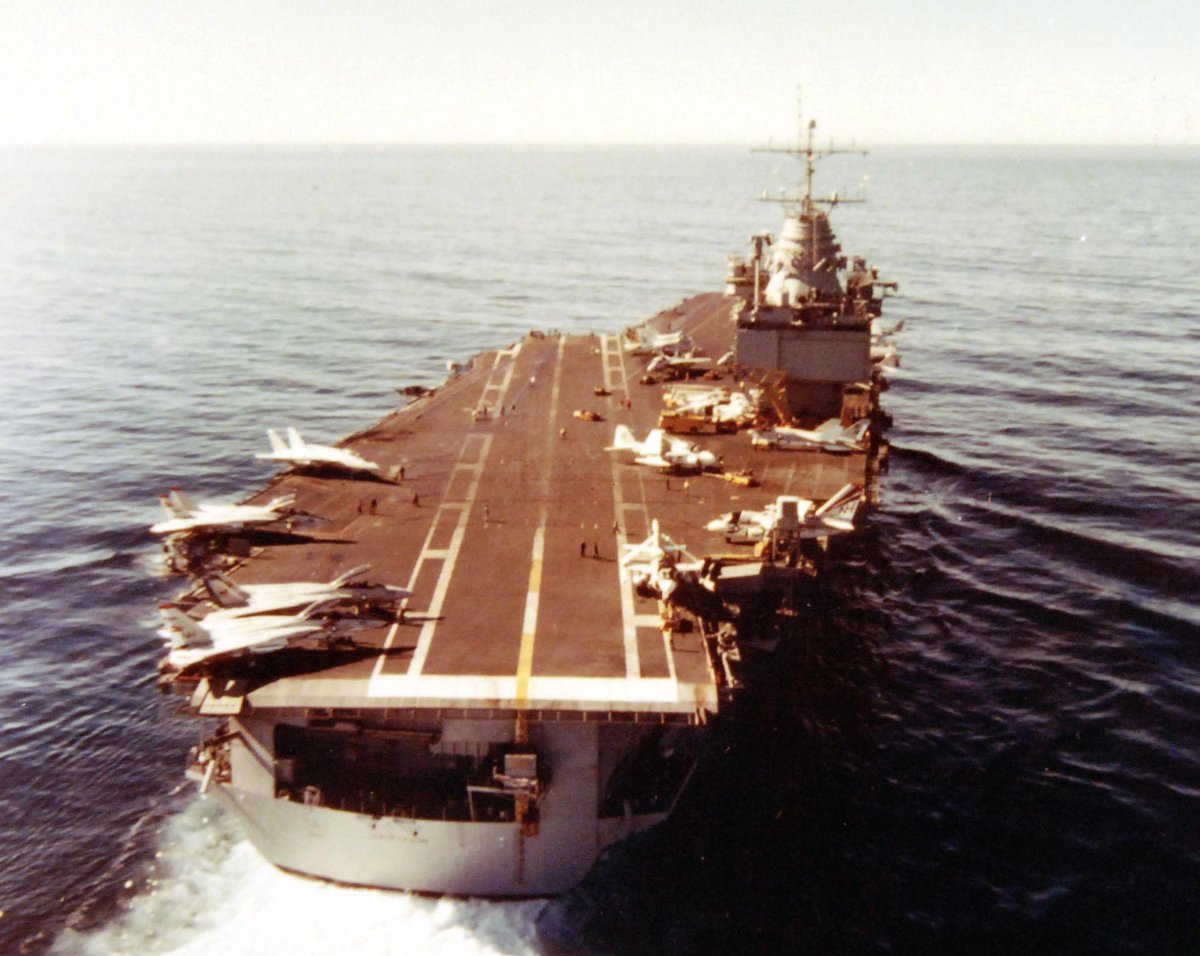 Энтерпрайз авианосец e mc2