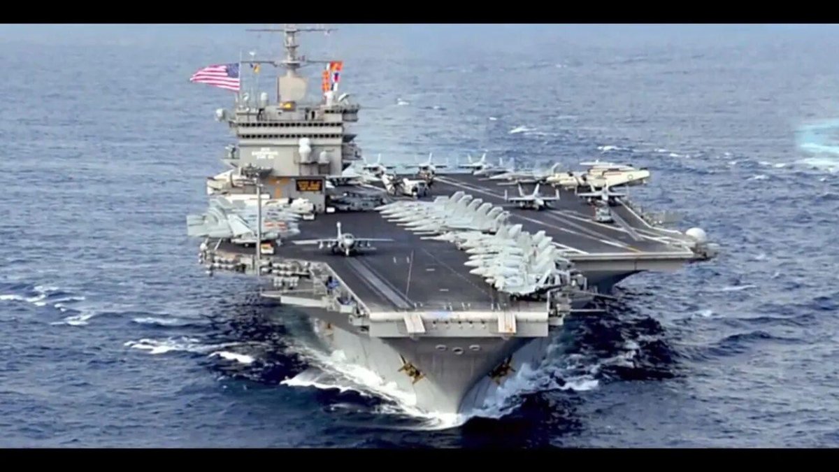 Авианосец полукатамаран