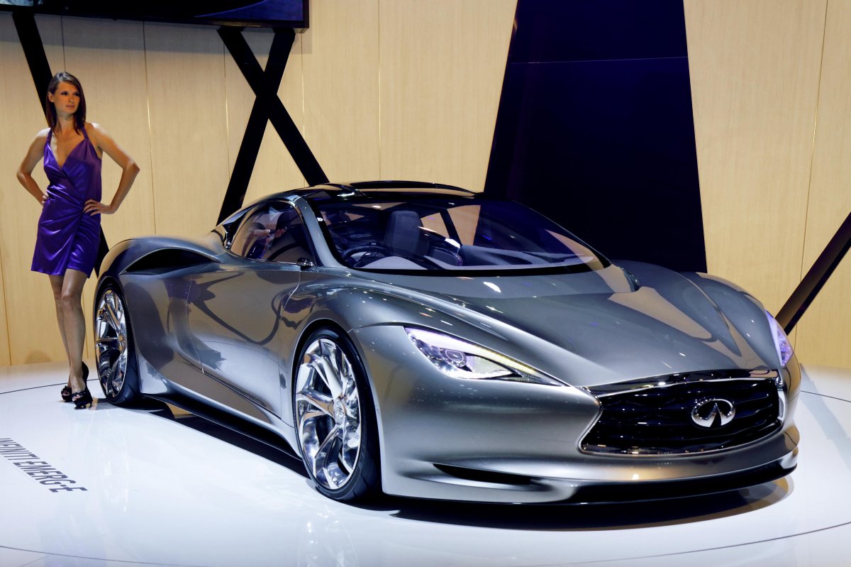 Инфинити Emerg e