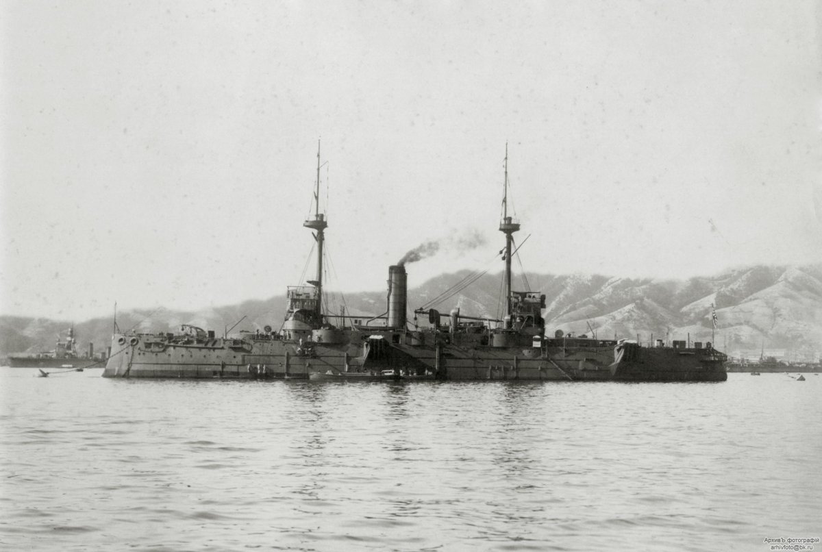 Эскадренный броненосец "Асахи".