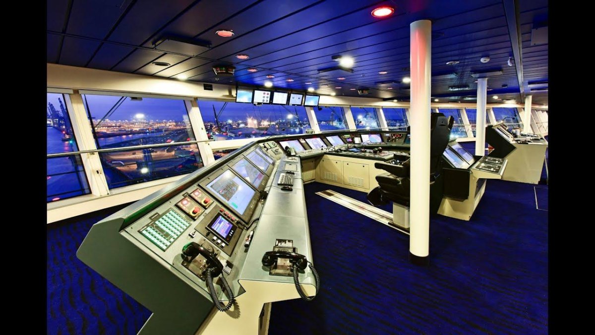 Оазис морей Капитанский мостик