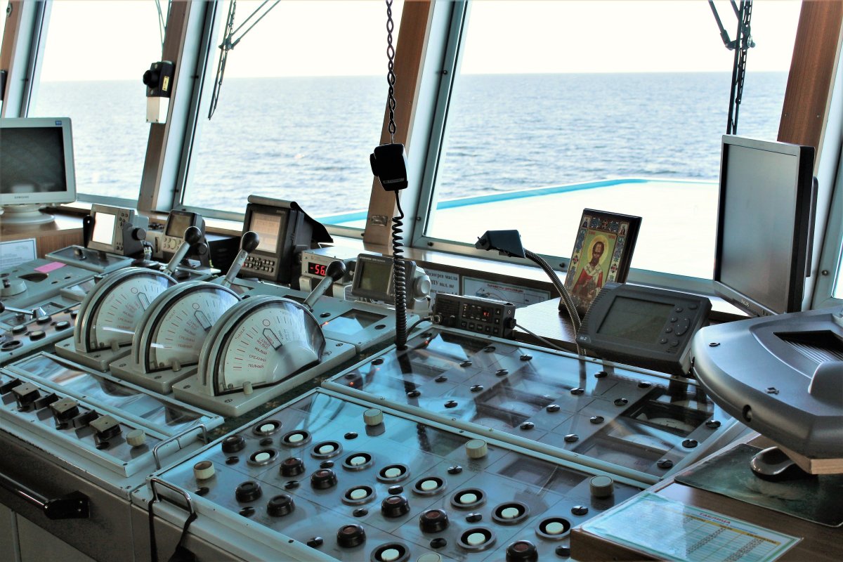 Виссарион Белинский теплоход