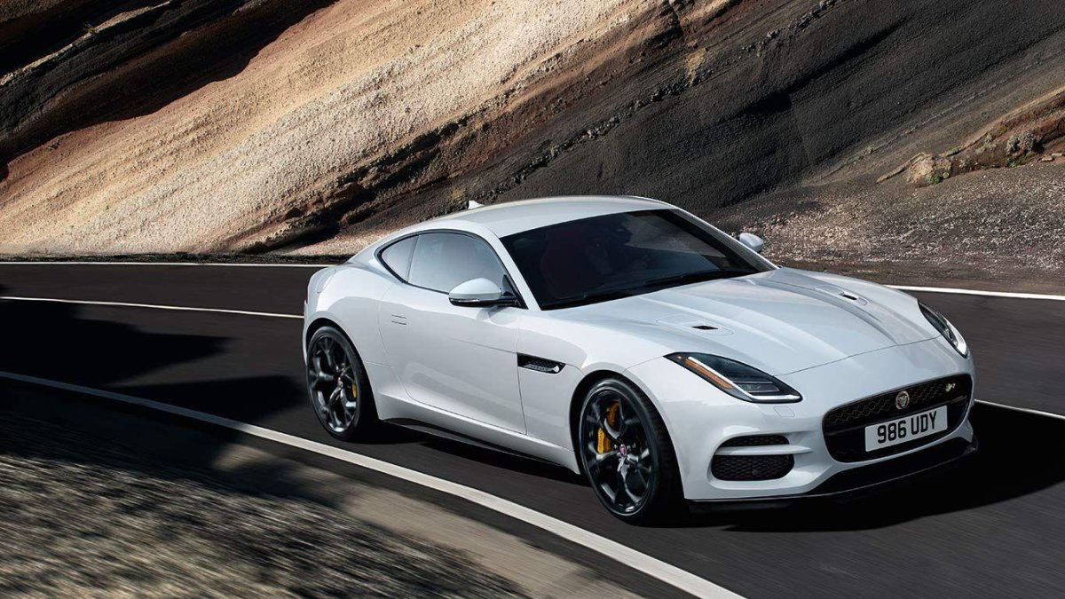 Jaguar f Type r Interior