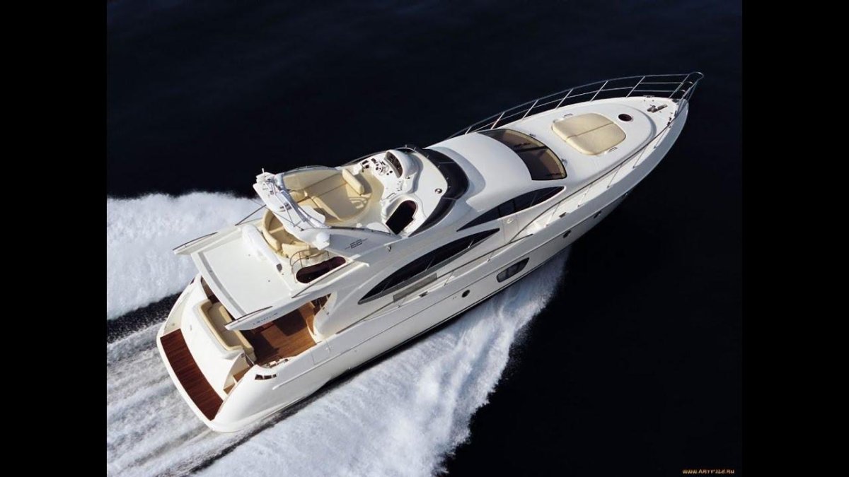 Azimut 68 Evolution