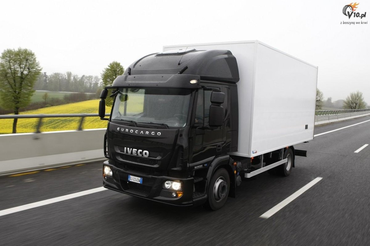 Грузовики Ивеко Еврокарго