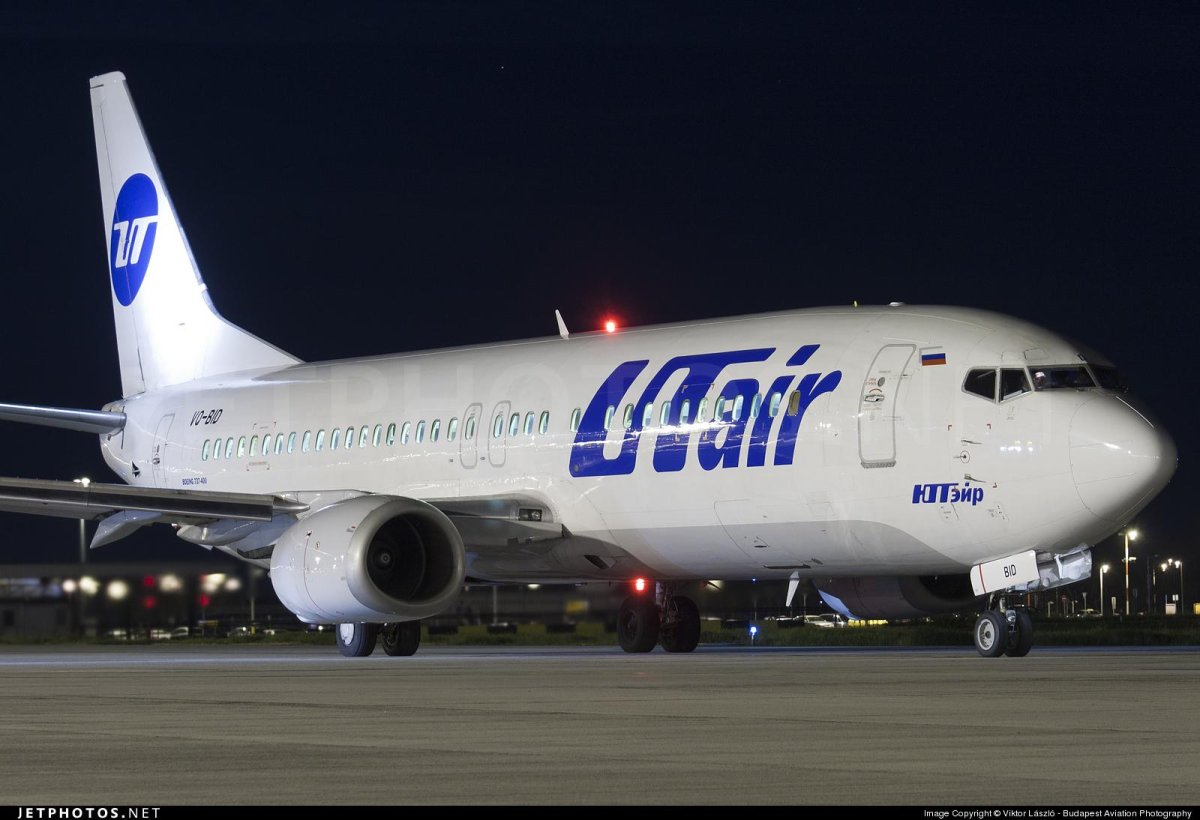 Боинг 747 ЮТЭЙР