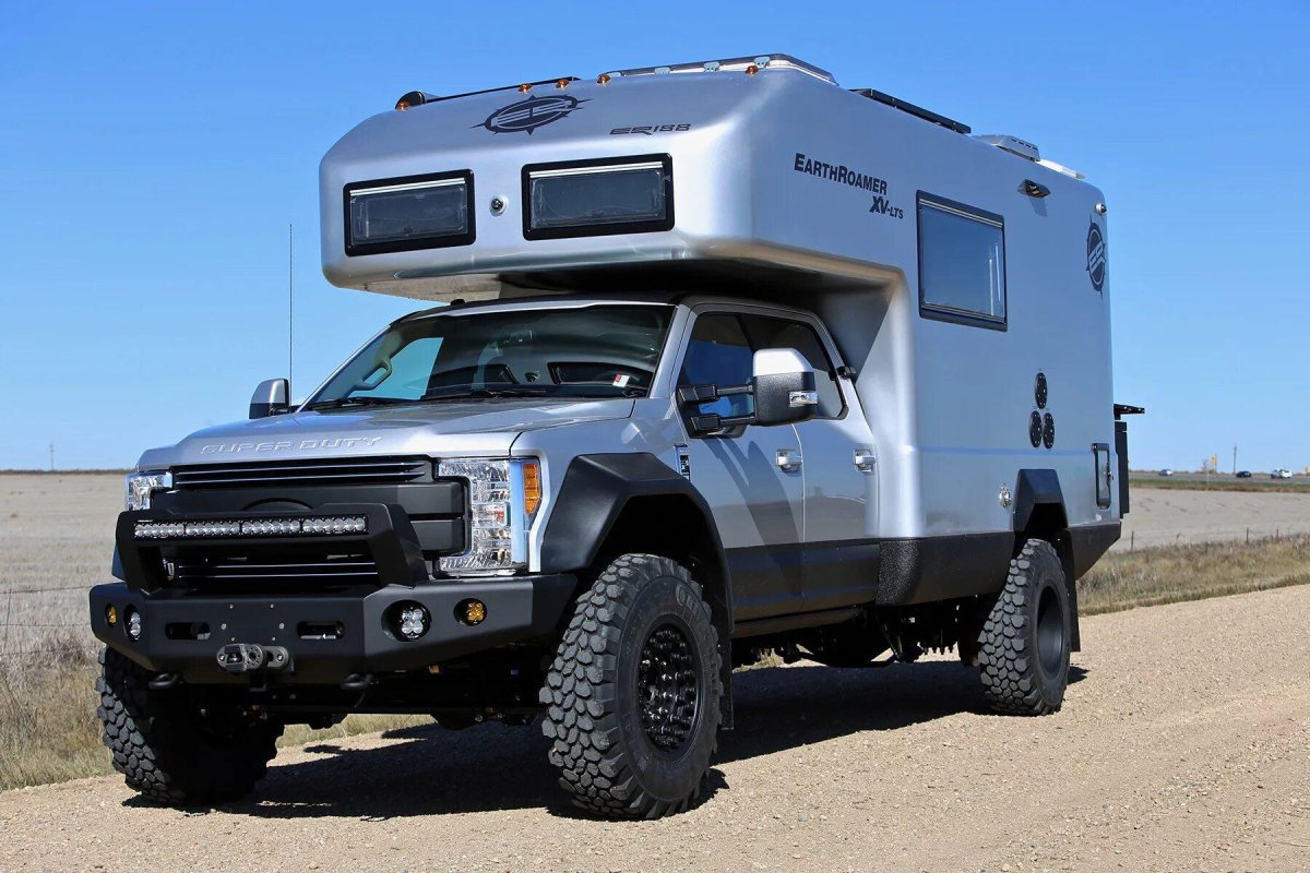 Автодом Ford 750 EARTHROAMER