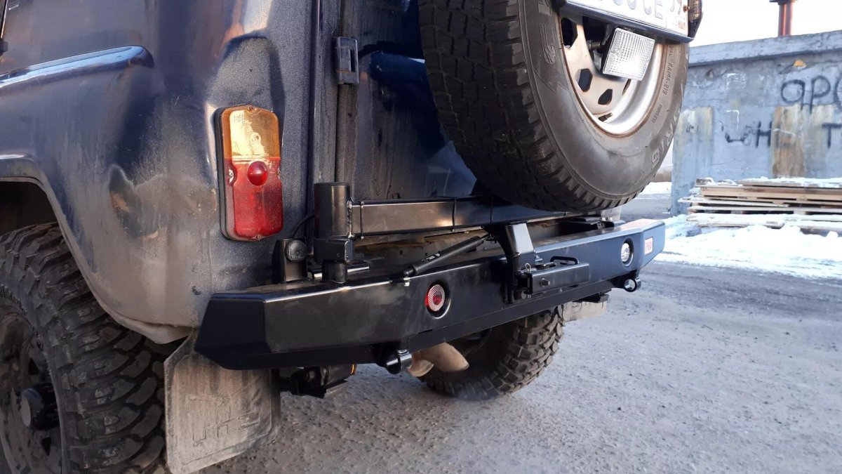 Задний бампер риф на УАЗ 469