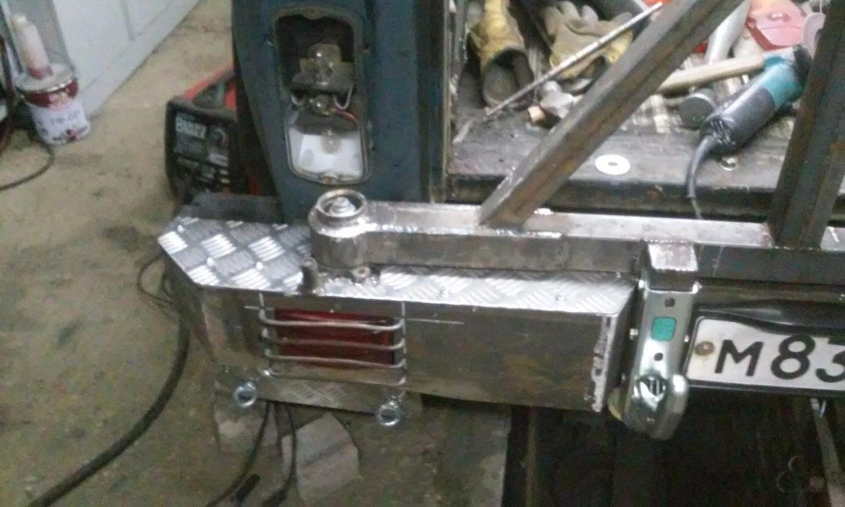 Задняя калитка УАЗ 469