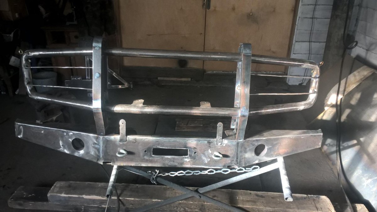 Передний силовой бампер УАЗ 469